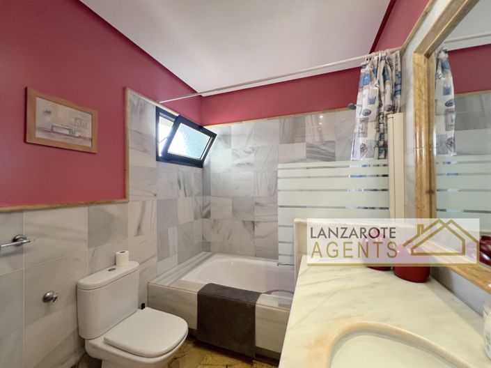 Image No.22-2 Bed Villa for sale