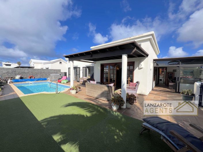 Image No.23-2 Bed Villa for sale