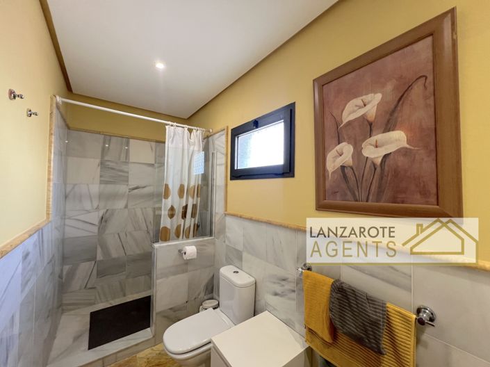 Image No.27-2 Bed Villa for sale