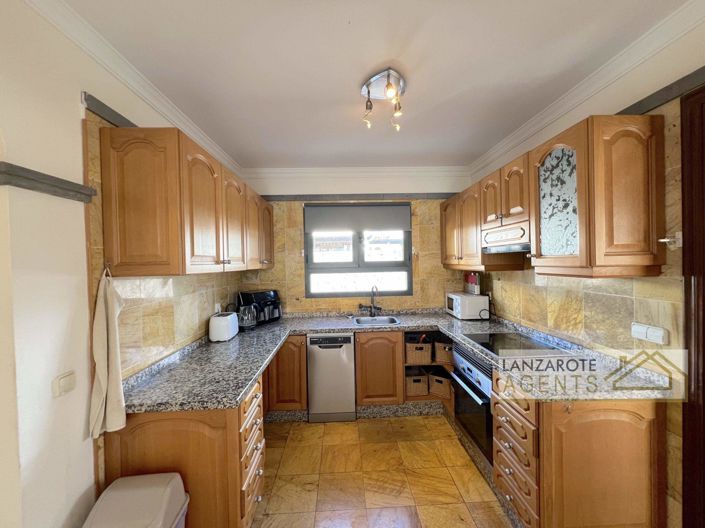 Image No.5-2 Bed Villa for sale