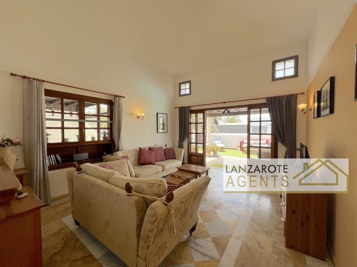 Image No.5-2 Bed Villa for sale