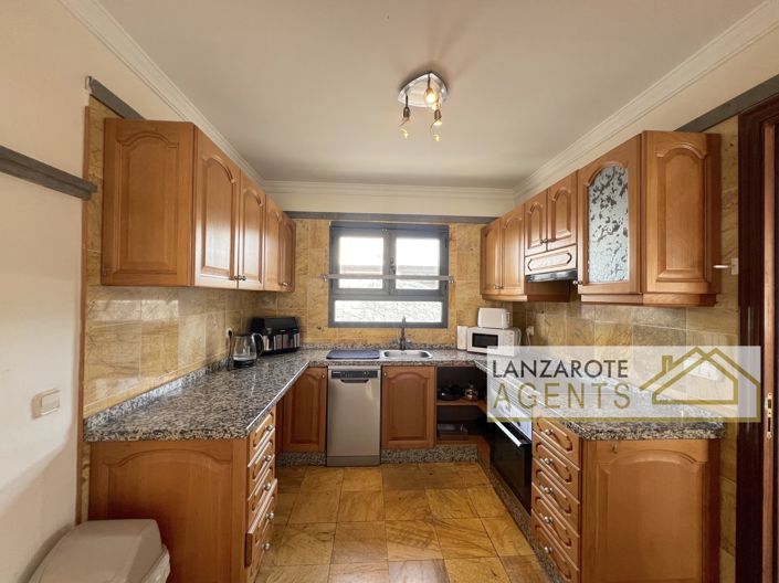 Image No.7-2 Bed Villa for sale