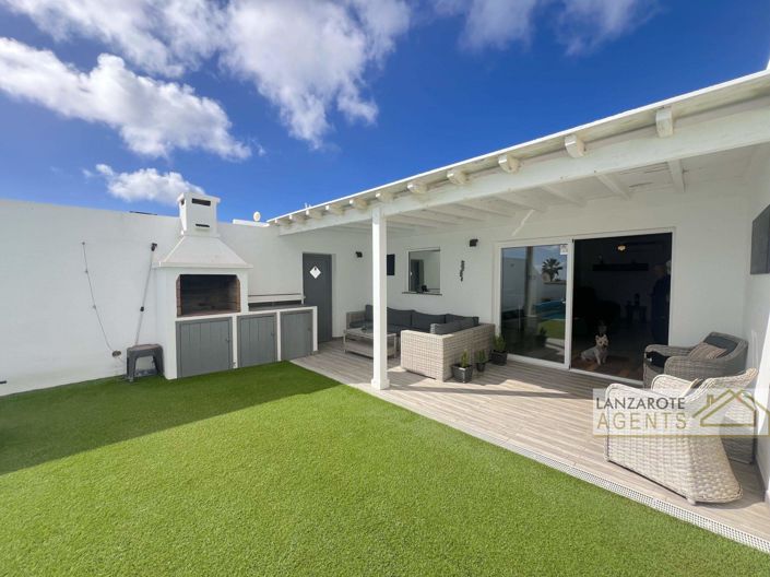 Image No.25-4 Bed Villa for sale