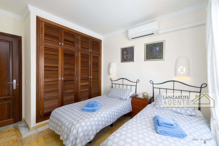 Image No.11-3 Bed Villa for sale