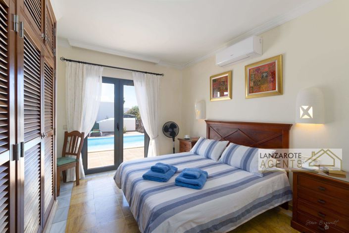 Image No.9-3 Bed Villa for sale