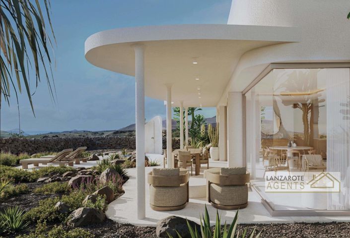 Image No.10-2 Bed Finca for sale