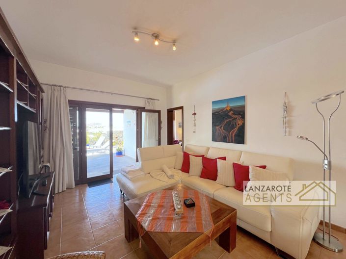 Image No.2-Villa de 3 chambres à vendre à Playa Blanca