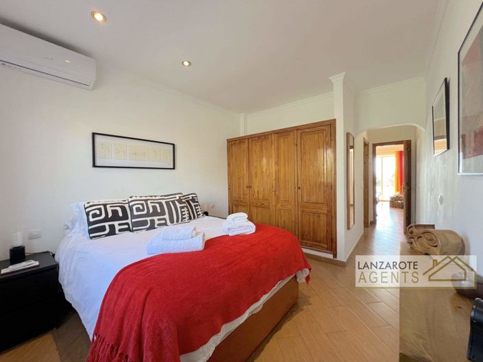 Image No.13-Villa de 4 chambres à vendre à Playa Blanca