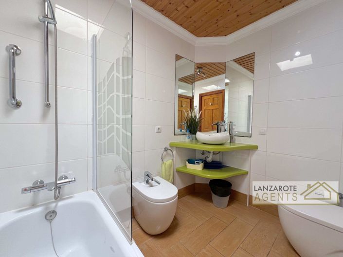 Image No.25-Villa de 4 chambres à vendre à Playa Blanca