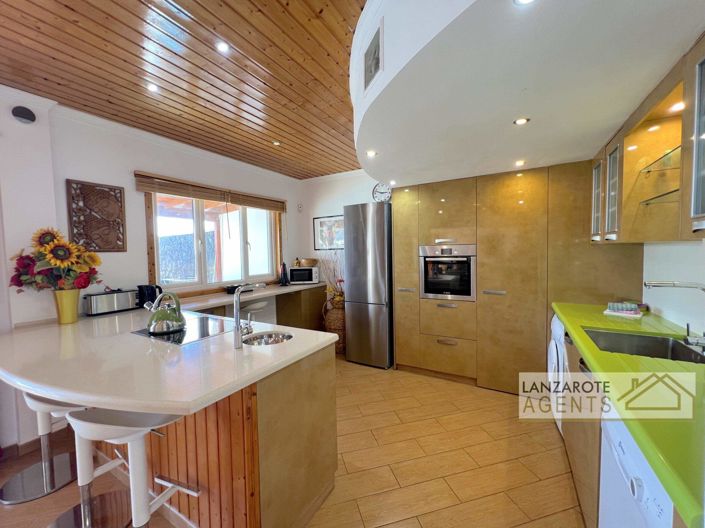 Image No.5-Villa de 4 chambres à vendre à Playa Blanca