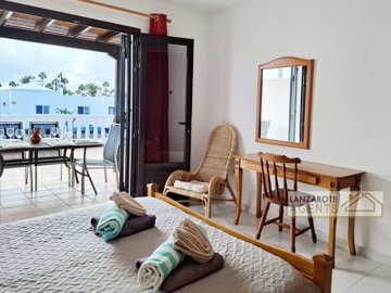 a80fb187-e557-5416-2876-07eae0f2c908