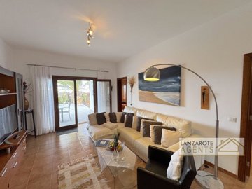 a9f7d279-8ae1-96d7-0742-948a8cb0fe26