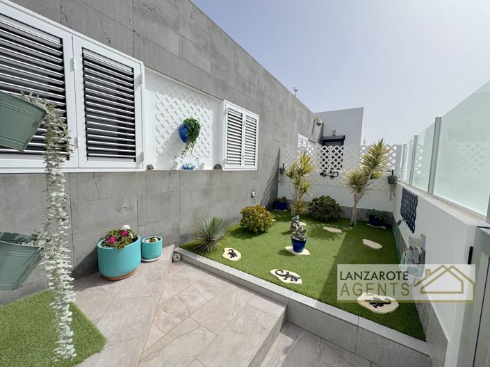 Image No.26-3 Bed Villa for sale