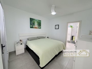 c100e1a3-835d-4d64-9666-0dca79e9e108