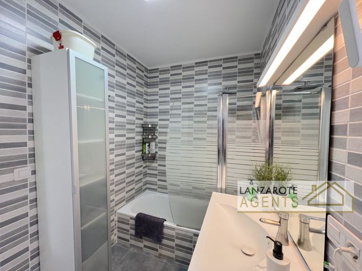 Image No.12-2 Bed Bungalow for sale