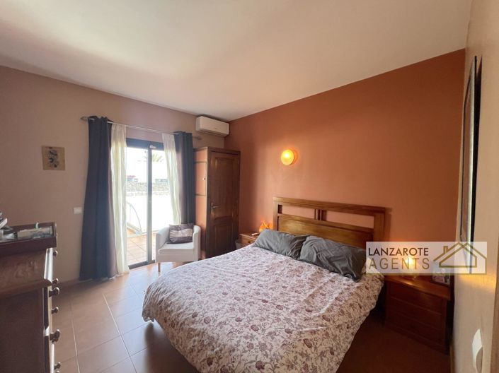 Image No.10-3 Bed Villa for sale