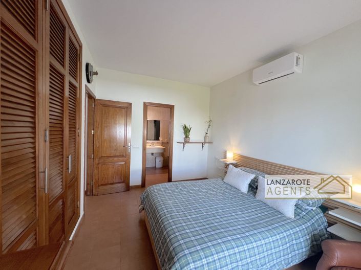 Image No.14-3 Bed Villa for sale