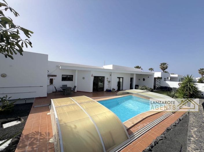 Image No.28-3 Bed Villa for sale