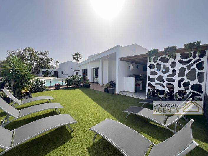 Image No.32-3 Bed Villa for sale