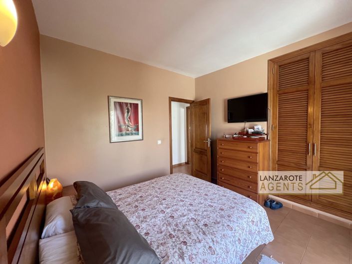 Image No.9-3 Bed Villa for sale