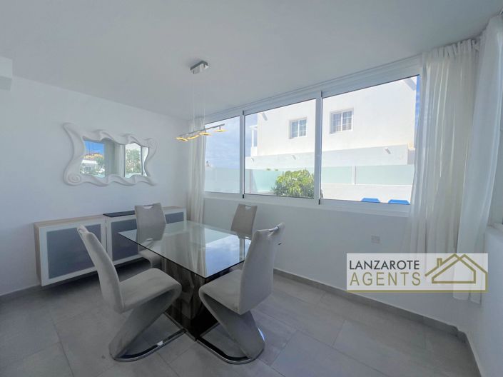 Image No.11-2 Bed Villa for sale