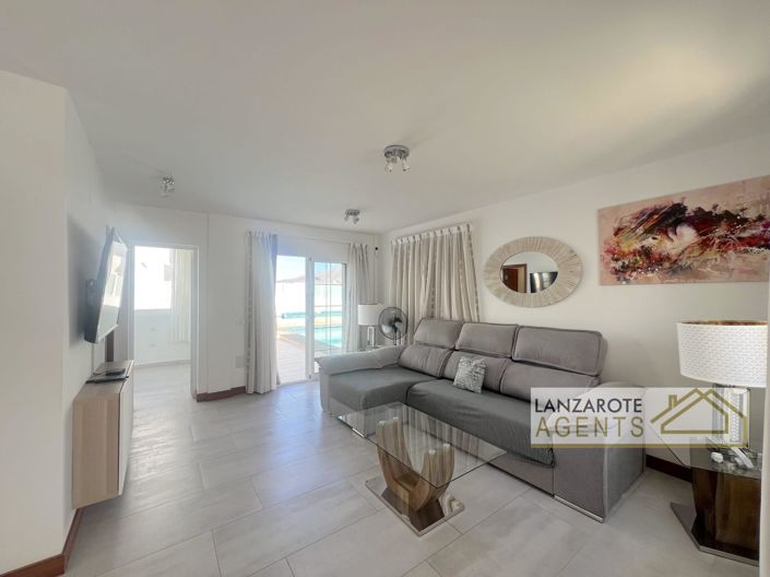 Image No.5-2 Bed Villa for sale