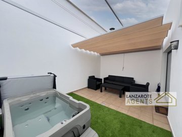 9b25b0f9-18d2-b484-400b-77063c87024e