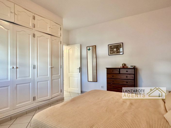 Image No.20-3 Bed Villa for sale