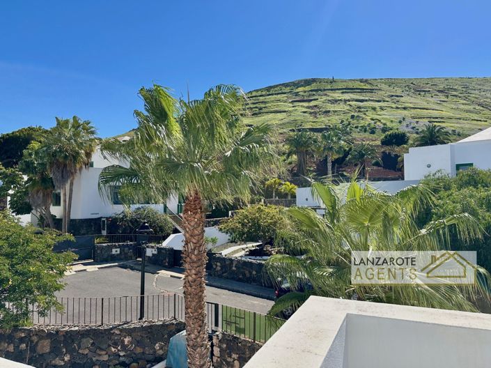 Image No.37-3 Bed Villa for sale