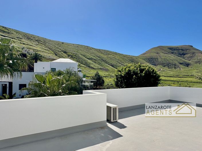 Image No.40-3 Bed Villa for sale