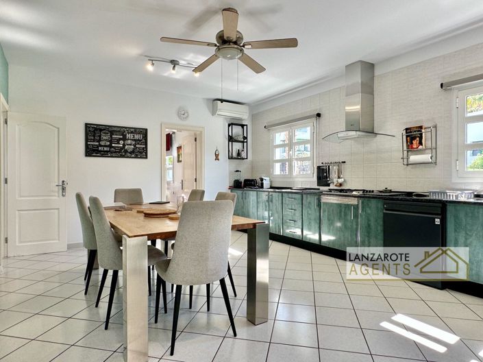 Image No.5-3 Bed Villa for sale