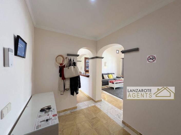 Image No.15-2 Bed Villa for sale