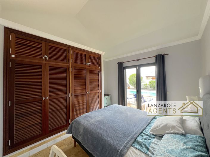 Image No.19-2 Bed Villa for sale