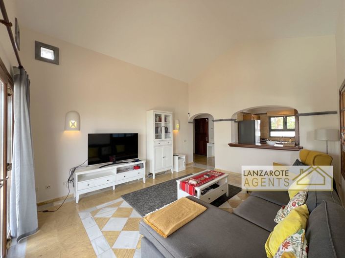 Image No.3-2 Bed Villa for sale