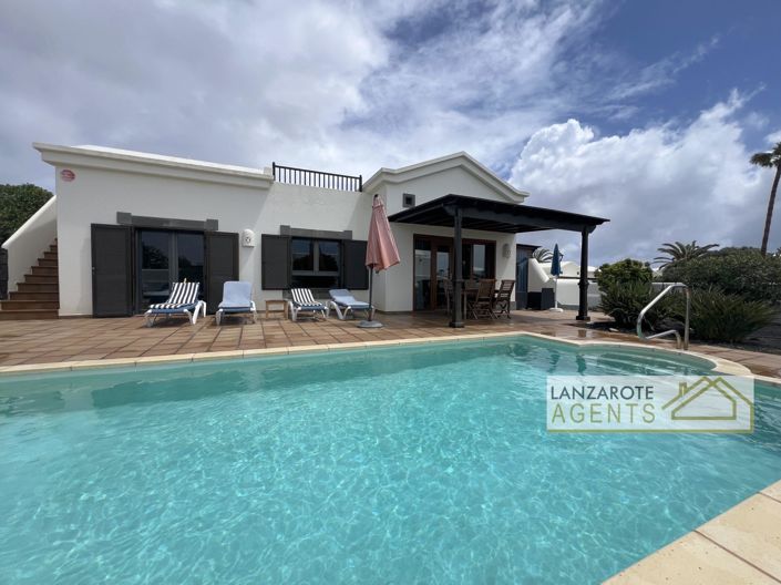 Image No.30-2 Bed Villa for sale