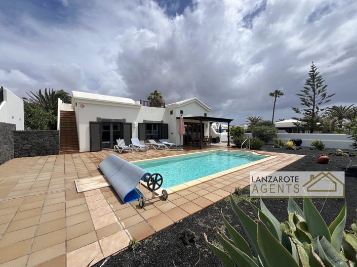 Image No.32-2 Bed Villa for sale