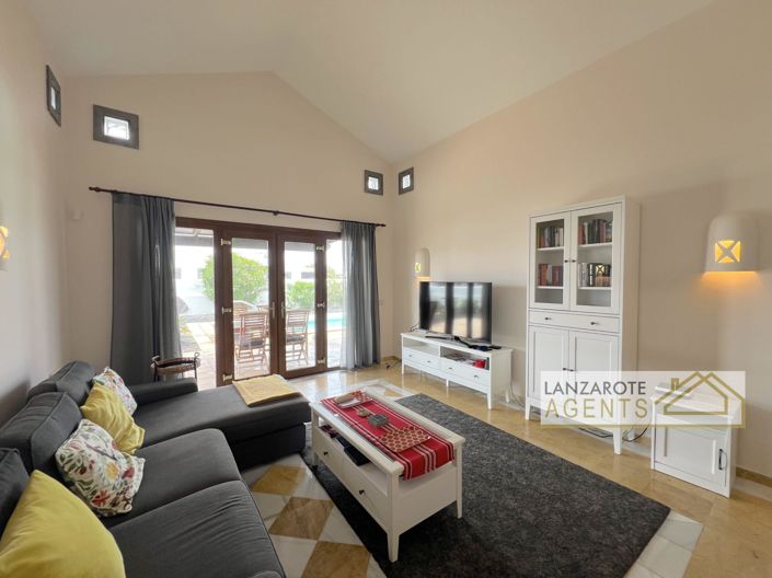 Image No.6-2 Bed Villa for sale