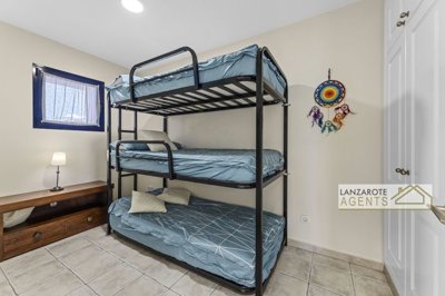 65c9b0a7-8b86-a283-6579-1709b9e54430