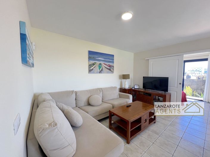 Image No.2-Villa de 4 chambres à vendre à Playa Blanca