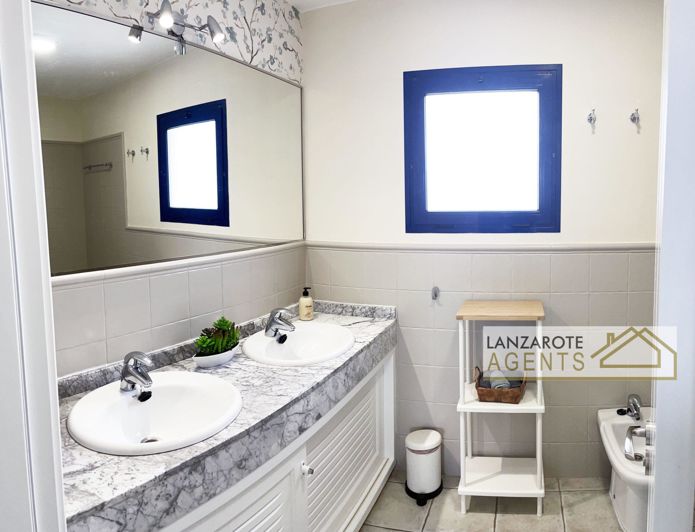 Image No.22-4 Bed Villa for sale