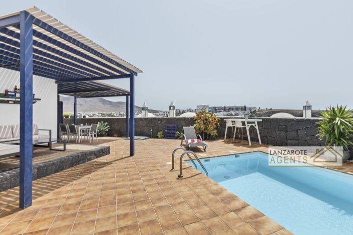 Image No.3-4 Bed Villa for sale