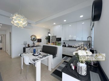 f08e8787-8dae-61b2-c1ea-f50ade17c881