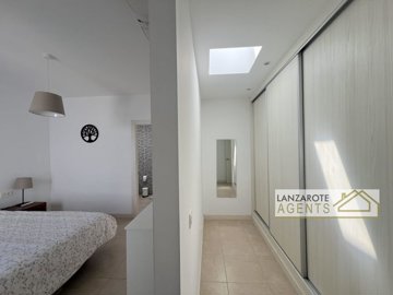 d23e12ee-88d6-f43e-8189-31590b4f6469