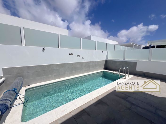 Image No.21-3 Bed Villa for sale