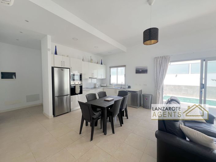 Image No.4-3 Bed Villa for sale