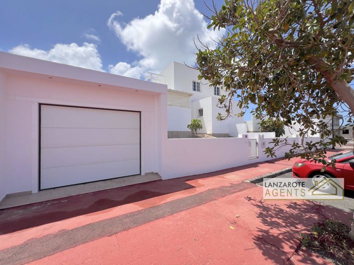 Image No.26-2 Bed Villa for sale