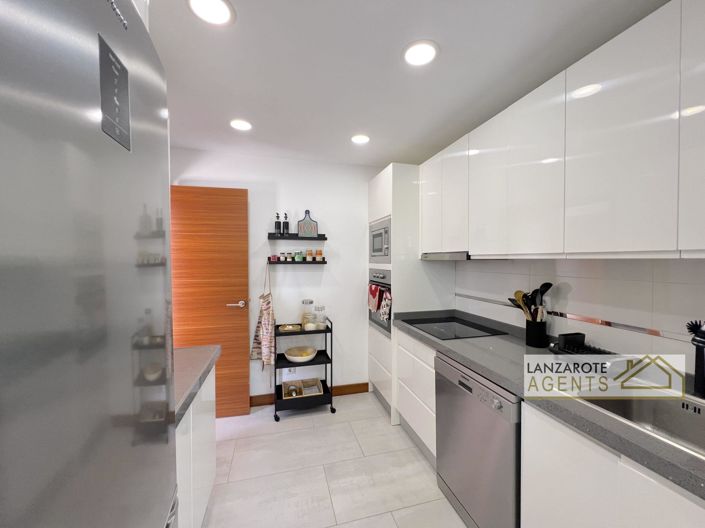 Image No.9-2 Bed Villa for sale