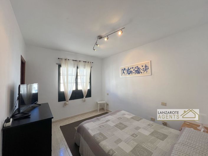 Image No.13-3 Bed House for sale