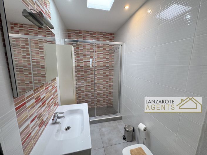 Image No.15-2 Bed Bungalow for sale