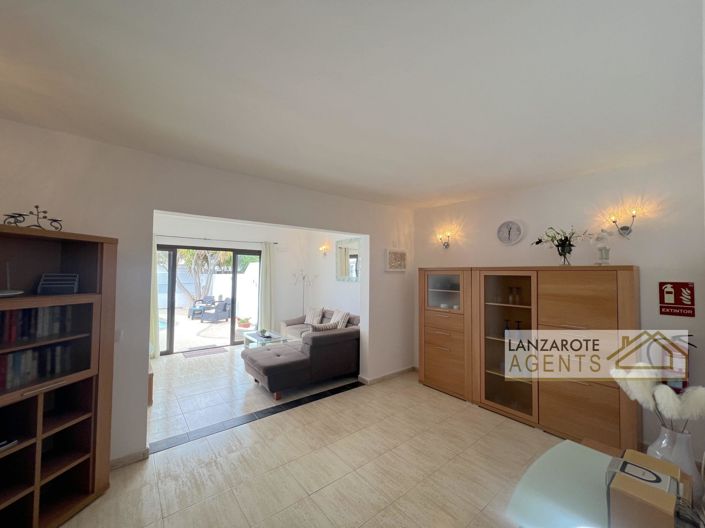 Image No.4-3 Bed Villa for sale
